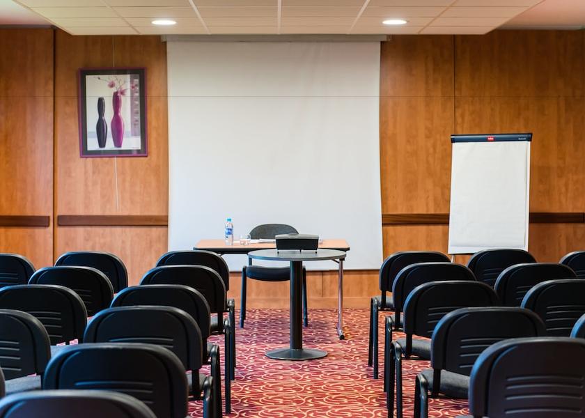 Brittany Le Relecq-Kerhuon Meeting facility