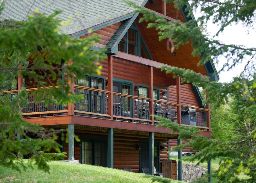 Maine Rangeley Exterior Detail