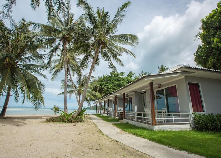 Surat Thani Koh Phangan Facade