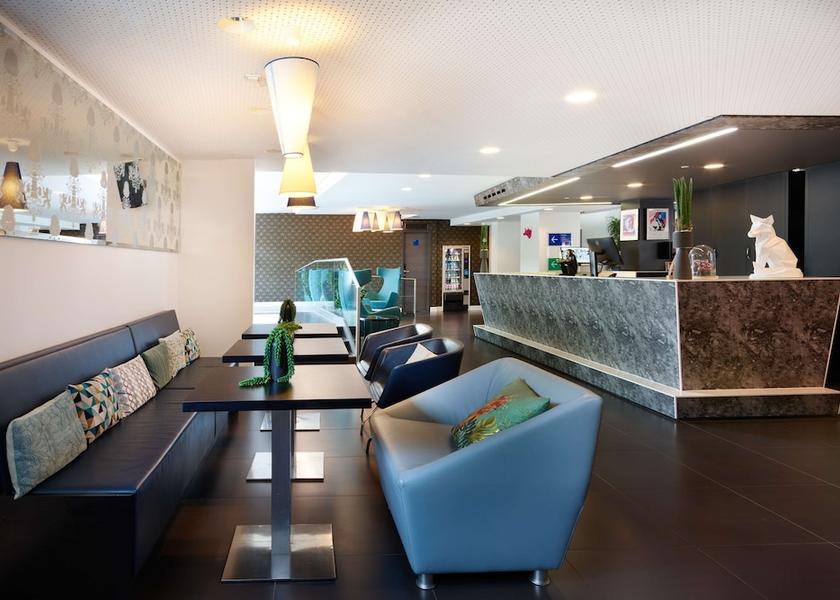 Canton Luxembourg Luxembourg City Bar (on property)