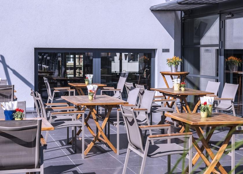  Luxembourg City Terrace