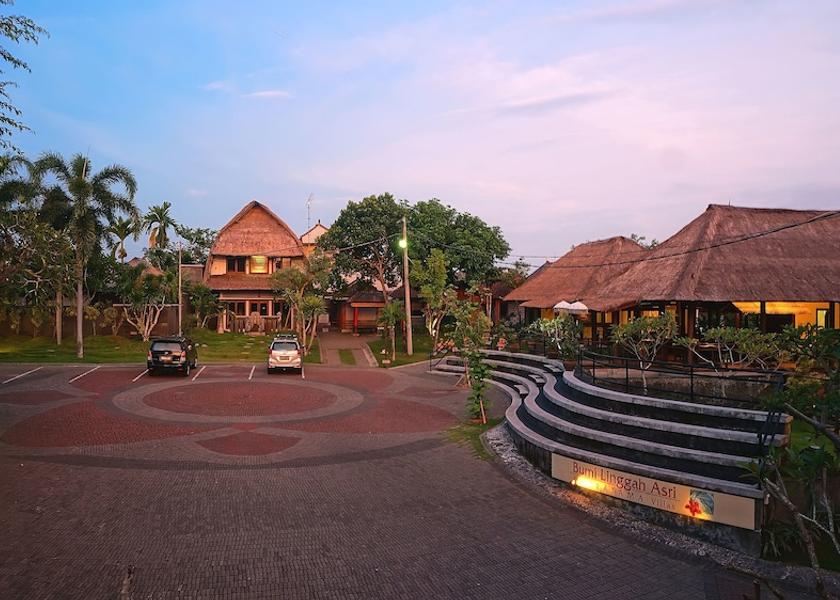 Bali Batubulan Facade