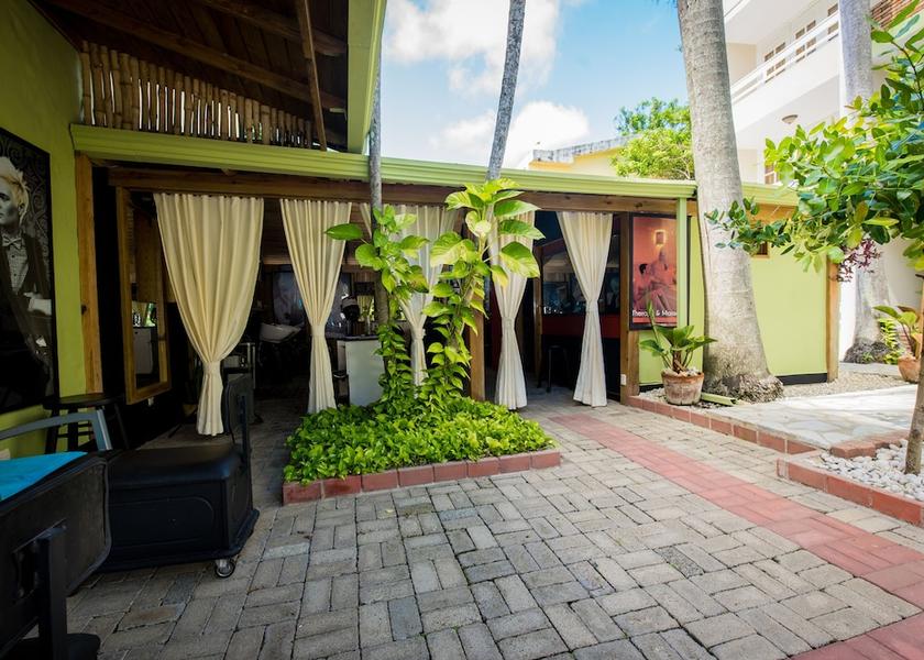 Puerto Plata Sosúa Exterior Detail