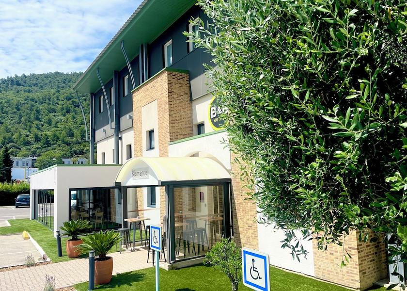 Provence-Alpes-Côte d'Azur Gemenos Front of property