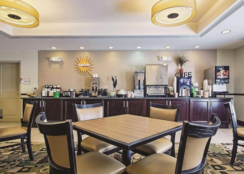 Pennsylvania Ronks Breakfast Area