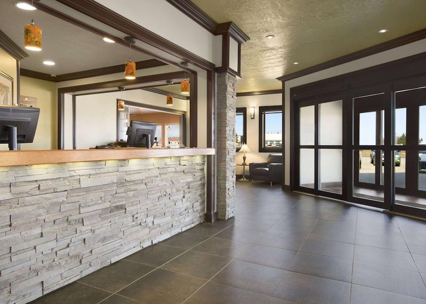 Alberta High Level Lobby