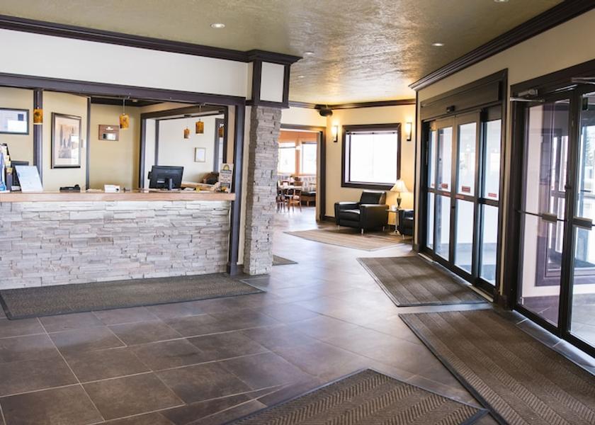 Alberta High Level Lobby