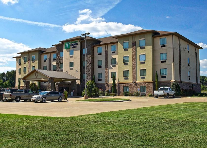 Arkansas Heber Springs Exterior Detail