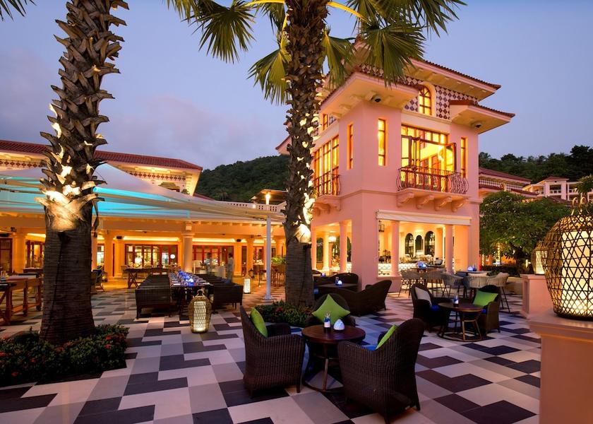 Phuket Province Karon Restaurant