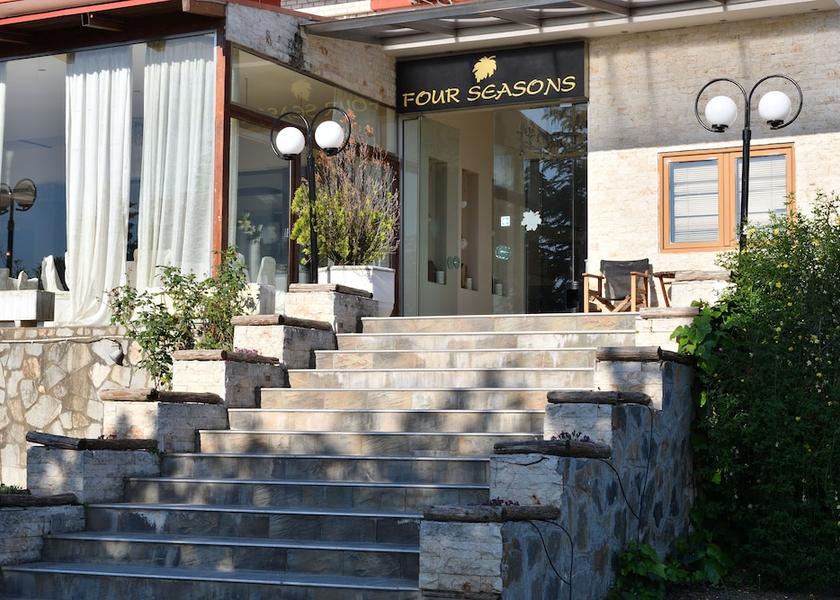 Central Macedonia Thermi Property entrance