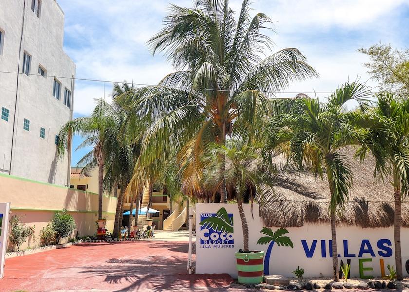 Quintana Roo Isla Mujeres Front of property