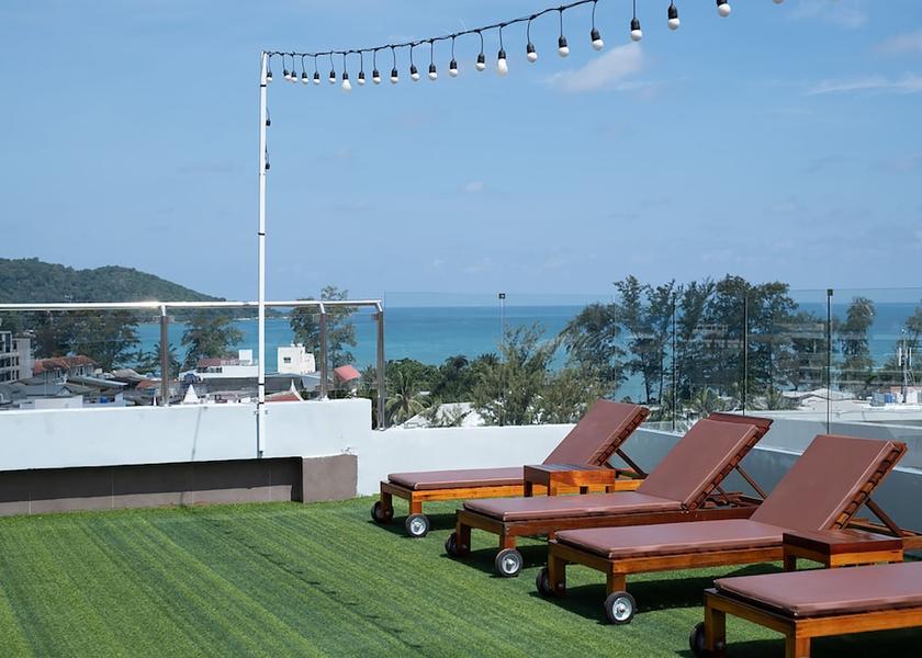 Phuket Province Patong Sundeck