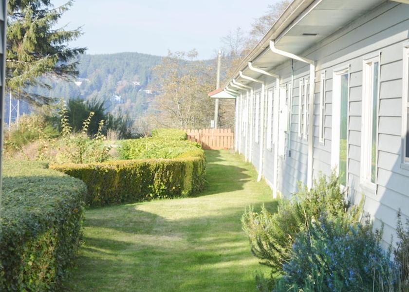 Oregon North Bend Property Grounds