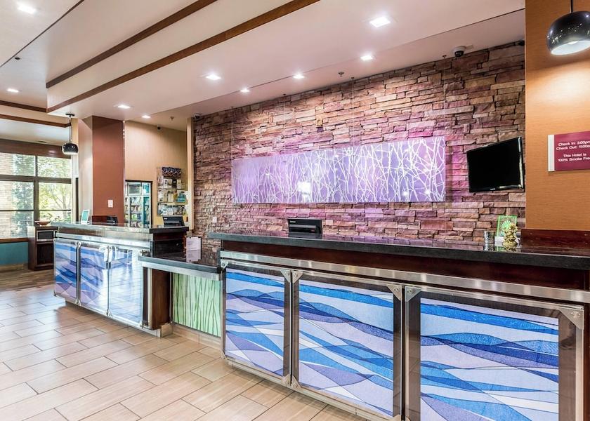 New Mexico Alamogordo Reception