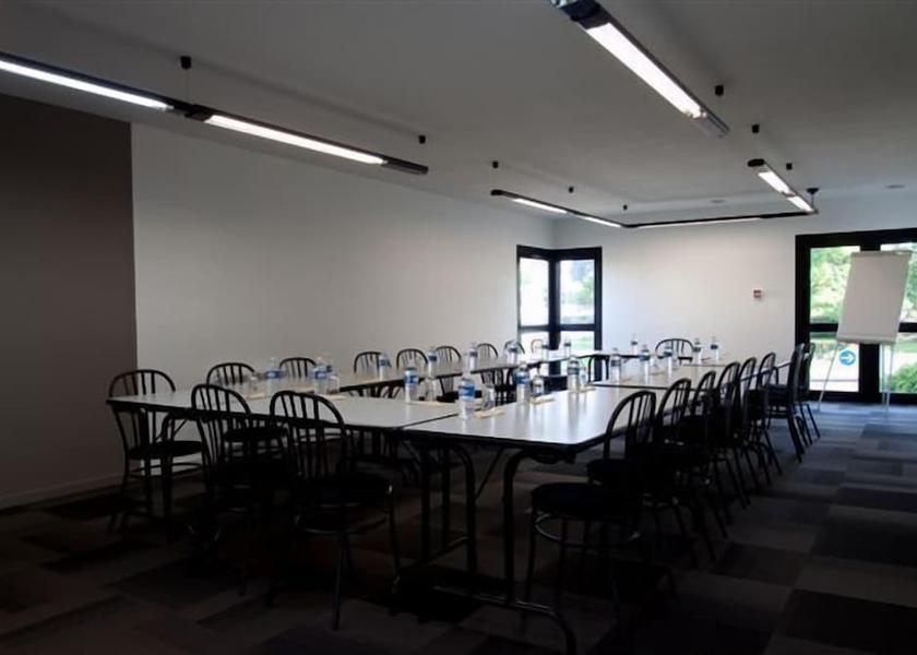Brittany Lorient Meeting Room