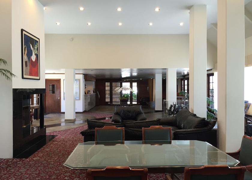 California north hollywood Lobby