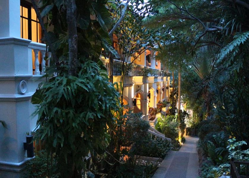 Surat Thani Koh Tao Room