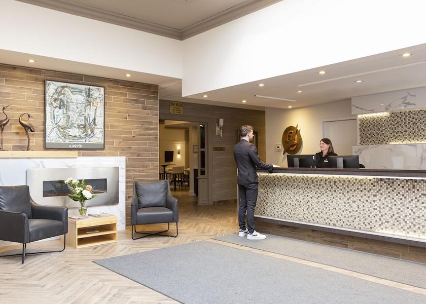 Quebec Montmagny Lobby