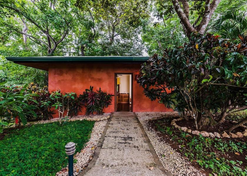 Guanacaste Ostional Interior entrance