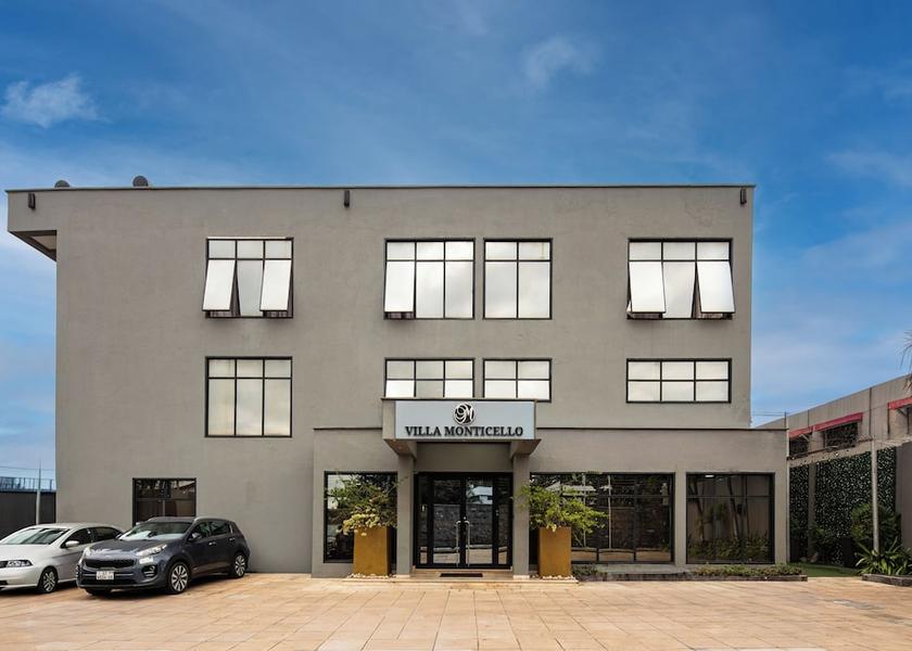  Accra Property entrance