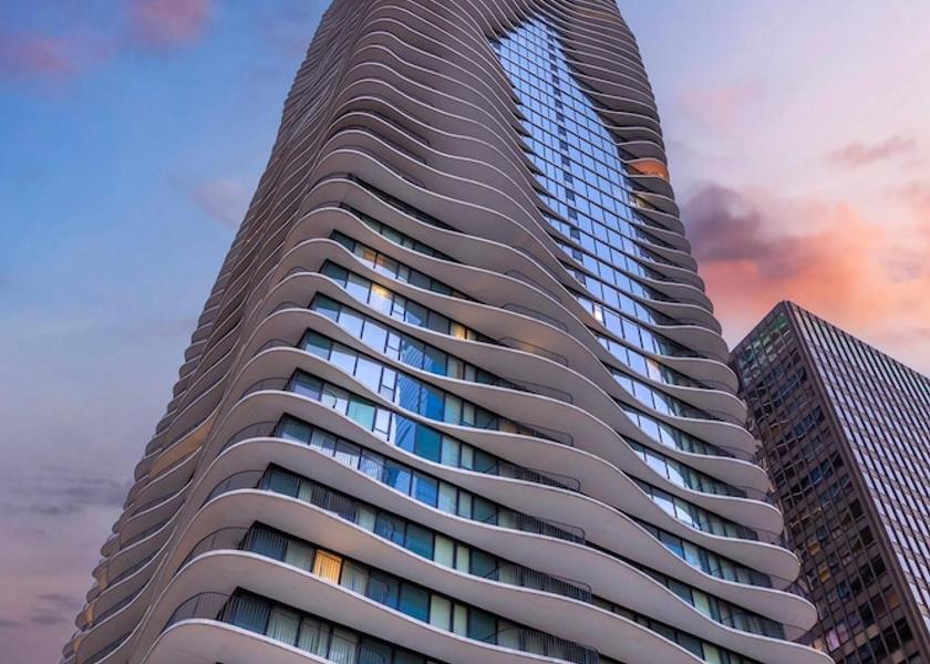 Illinois Chicago Exterior