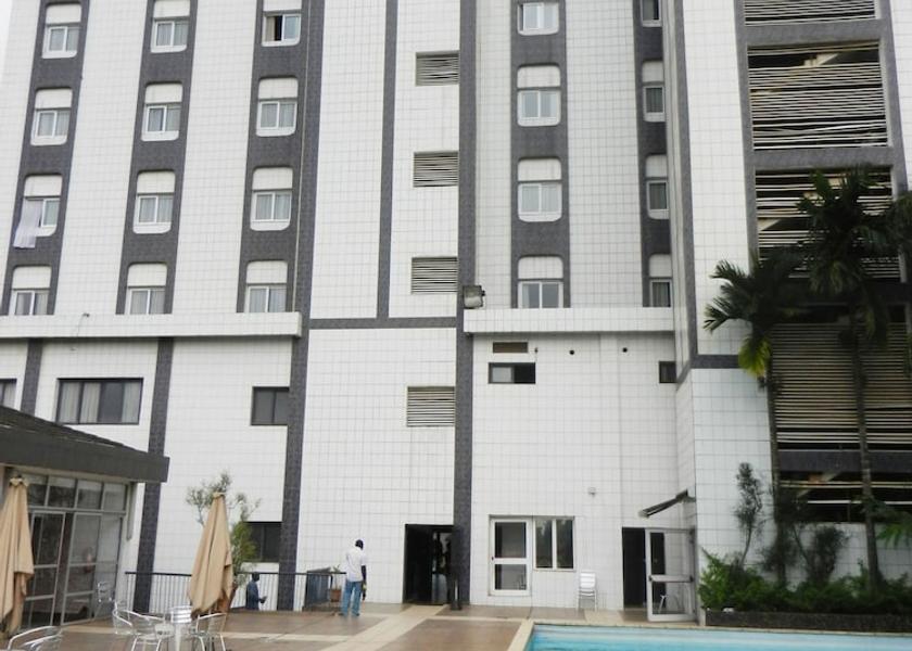  Yaounde Exterior Detail