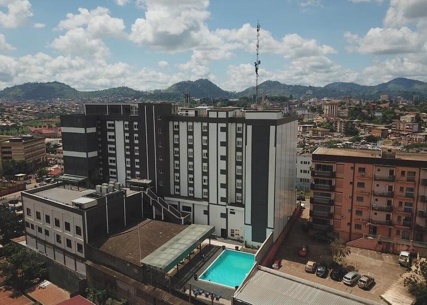  Yaounde Exterior Detail