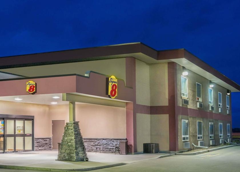 Alberta Innisfail Exterior Detail