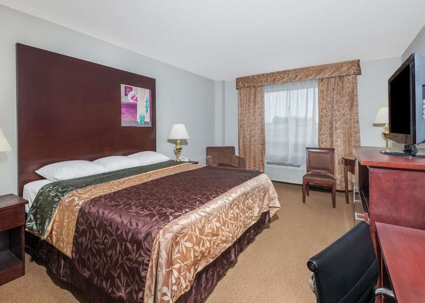 Alberta Innisfail Room