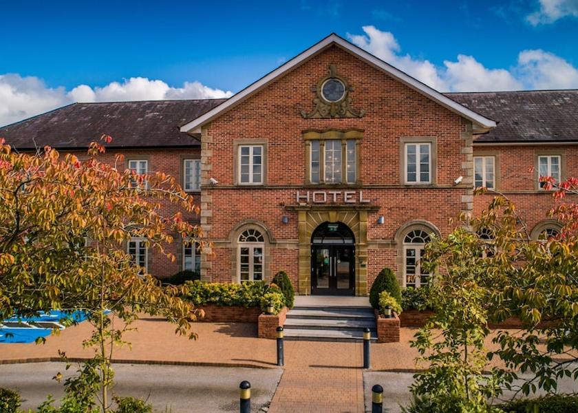 Cavan (county) Cavan Exterior Detail