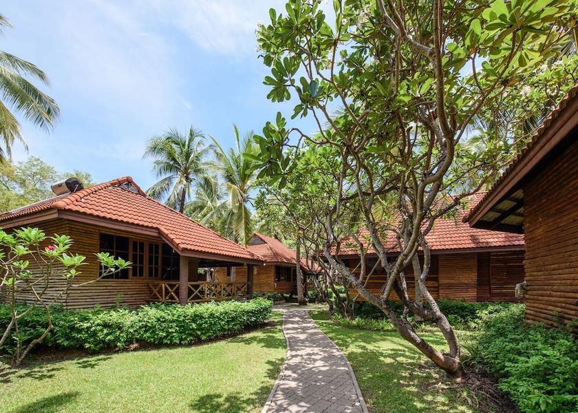 Prachuap Khiri Khan Cha-am Exterior Detail