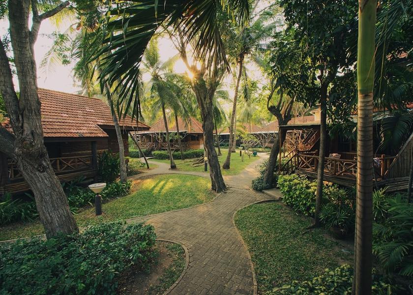 Prachuap Khiri Khan Cha-am Exterior Detail
