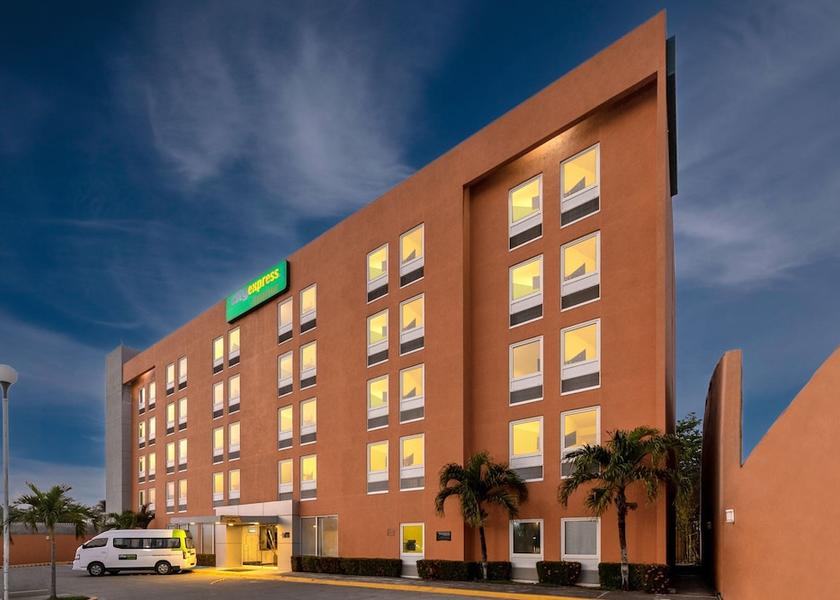 Veracruz Veracruz Exterior Detail
