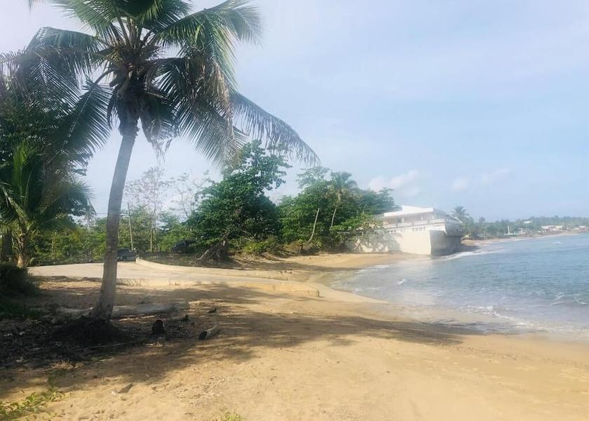  Aguada Beach