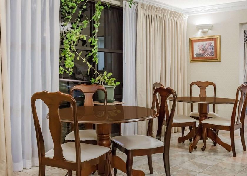 Alabama Oneonta Lobby