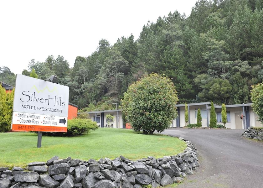 Tasmania Queenstown Garden