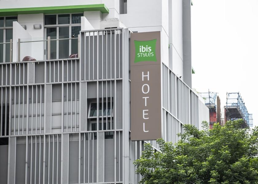  Singapore Exterior Detail