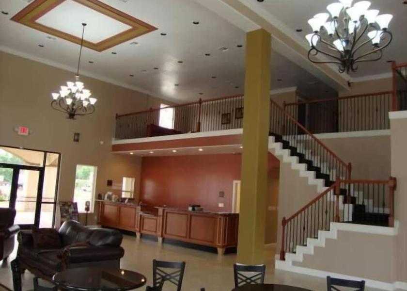 Louisiana Leesville Lobby