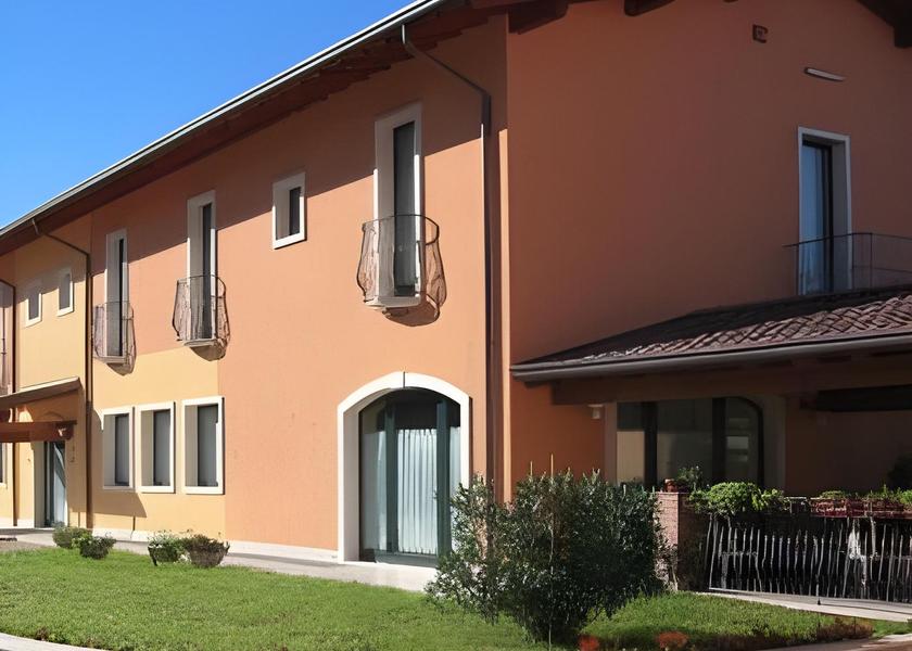 Veneto Valeggio sul Mincio exterior view