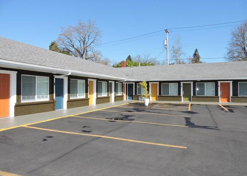 Oregon Eugene Exterior Detail