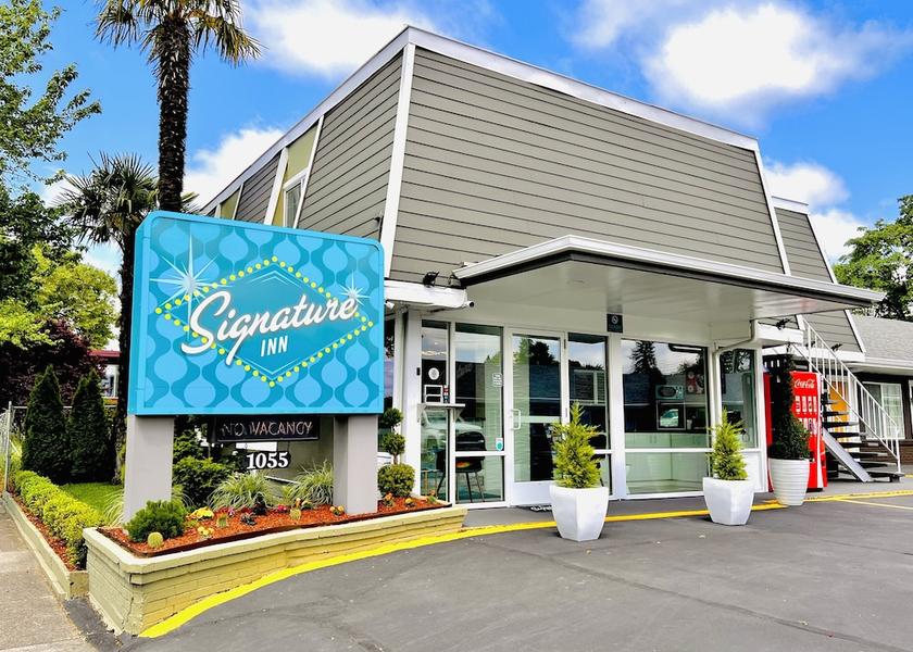 Oregon Eugene Facade