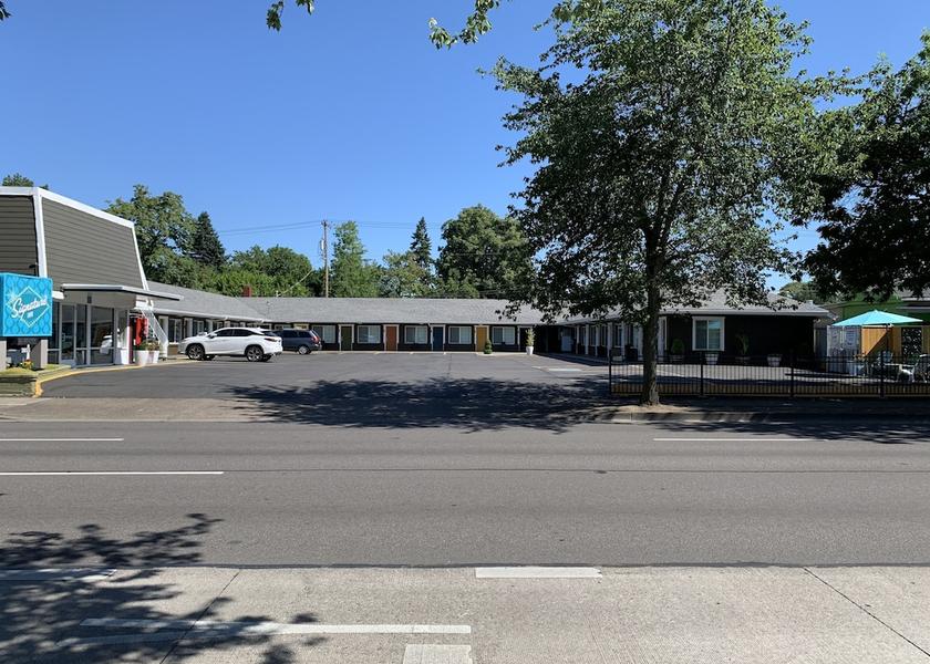 Oregon Eugene Facade