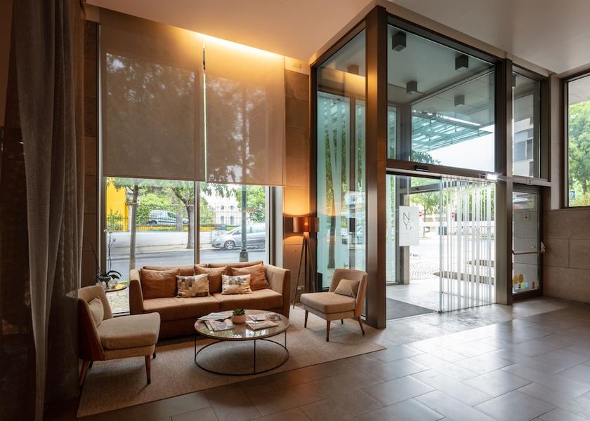 Lisbon Lobby