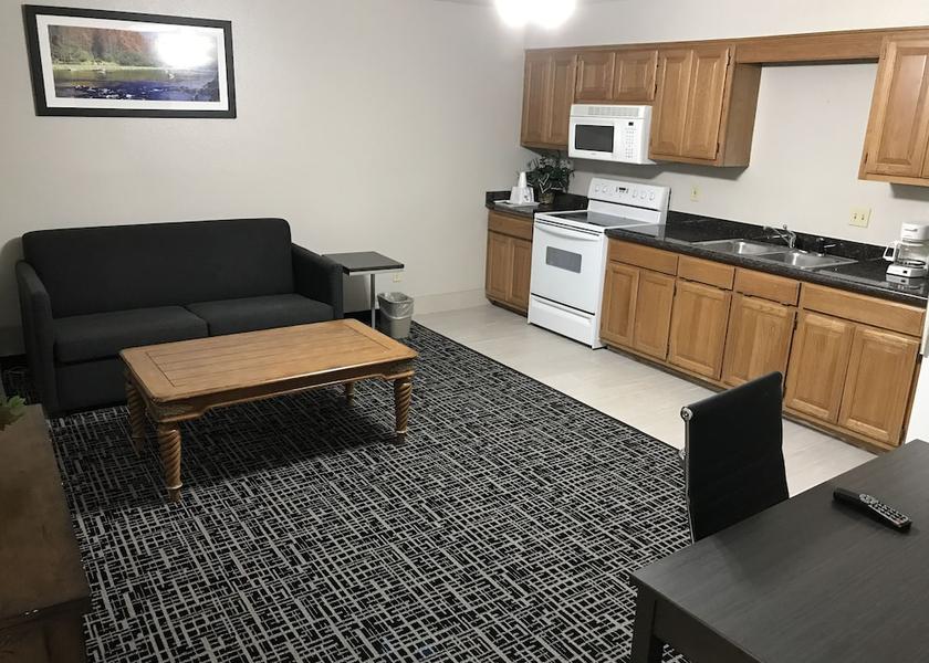 Oklahoma Grove Kitchen