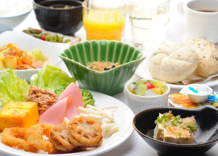 Mie Kameyama Breakfast meal