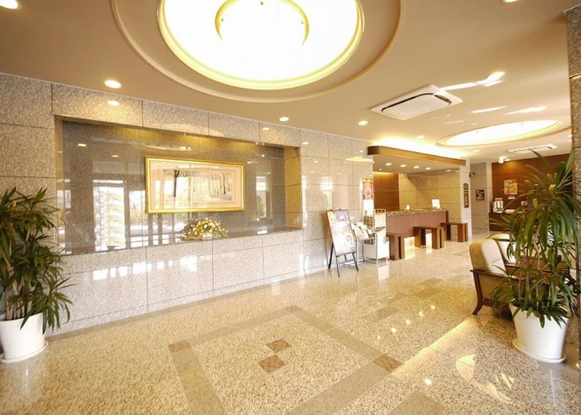 Mie Kameyama Interior entrance