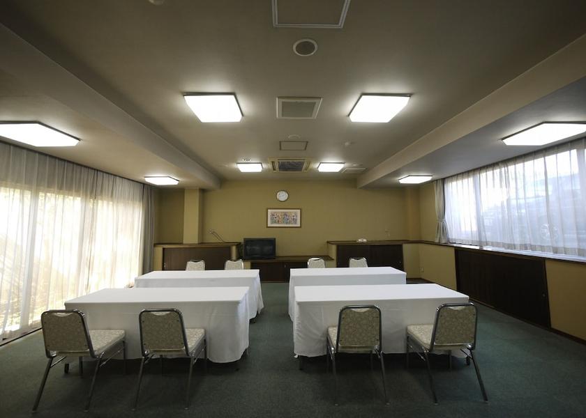 Yamanashi Uenohara Meeting Room