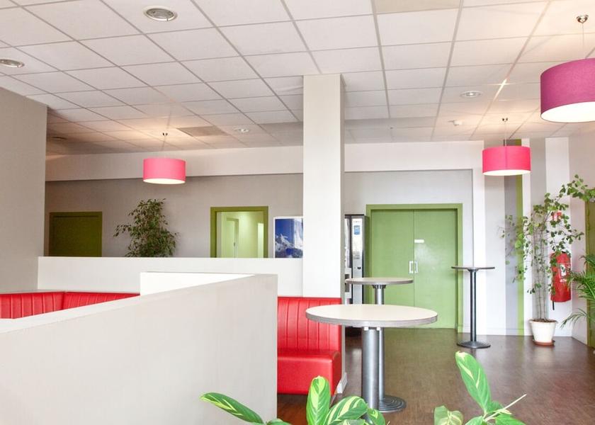 Provence - Alpes - Cote d'Azur Sainte-Tulle Interior Entrance