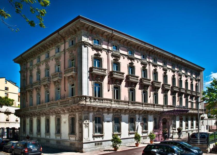 Lombardy Milan Hotel Exterior