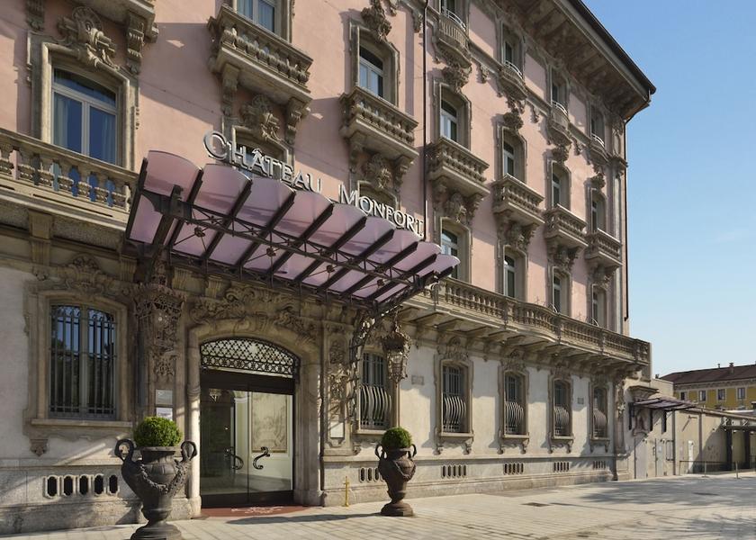 Lombardy Milan Entrance